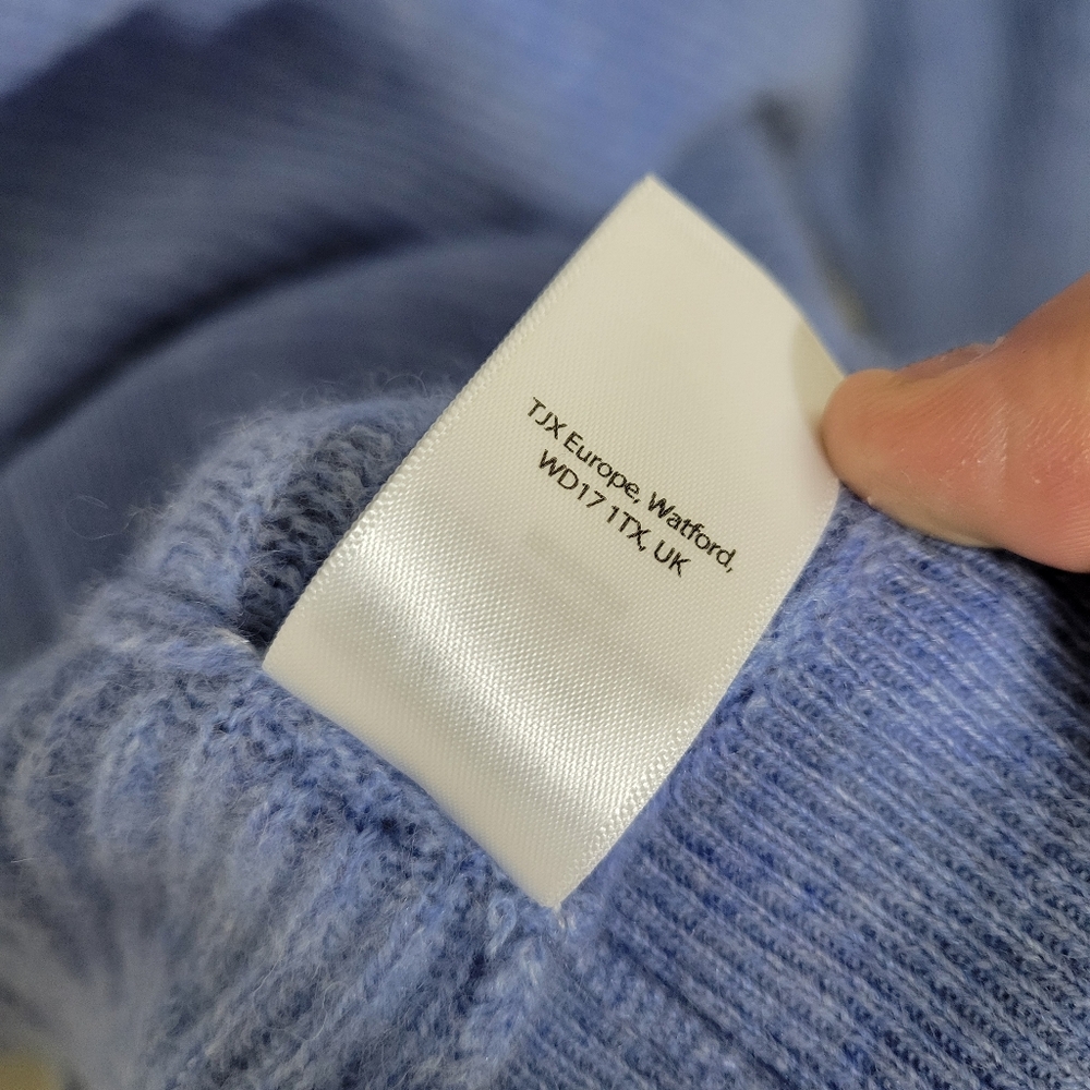 Rachel Zoe Blue 100% Cashmere Sweater, Size Medium - Picture 5 of 5